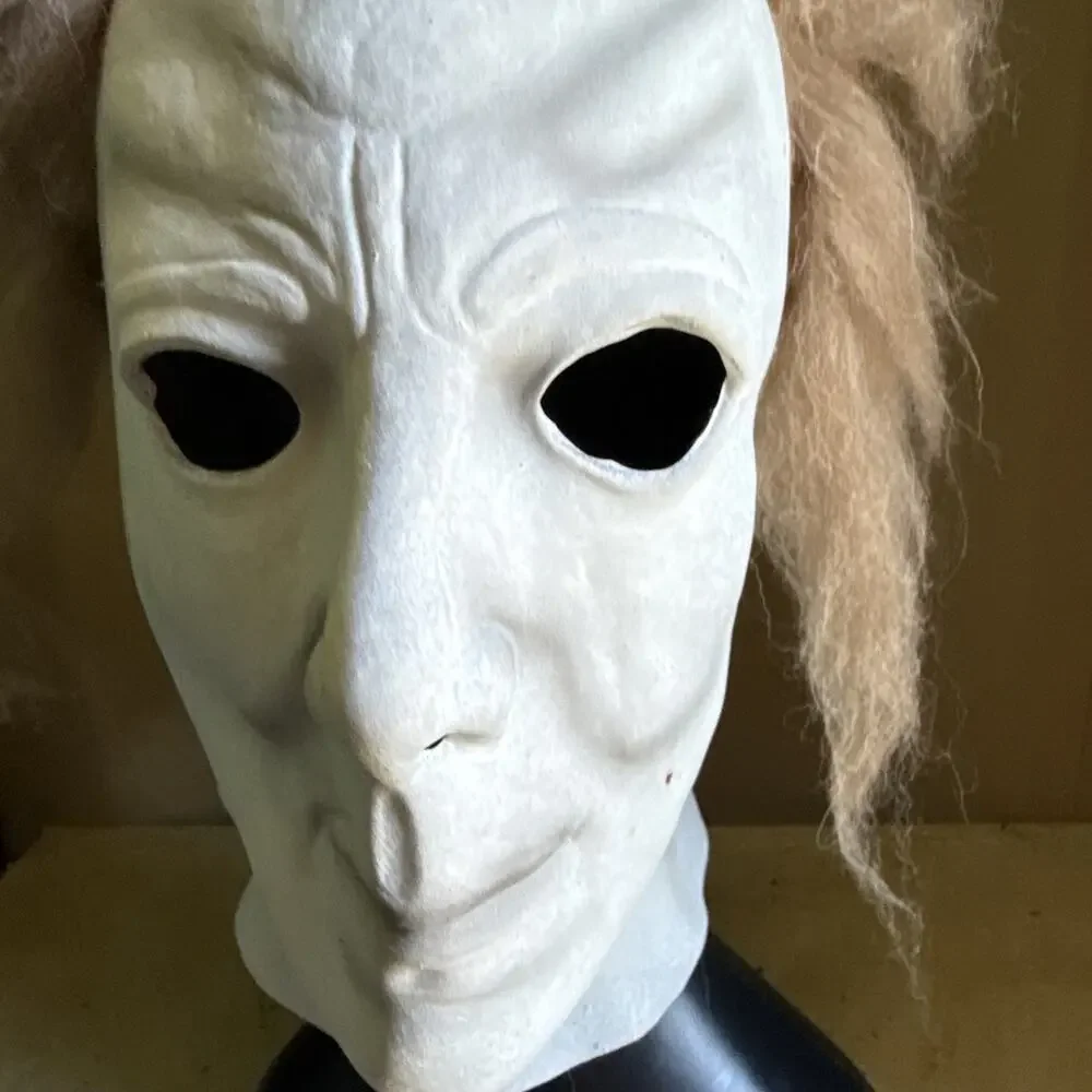 Michael Myers’s Halloween Mask Spirit